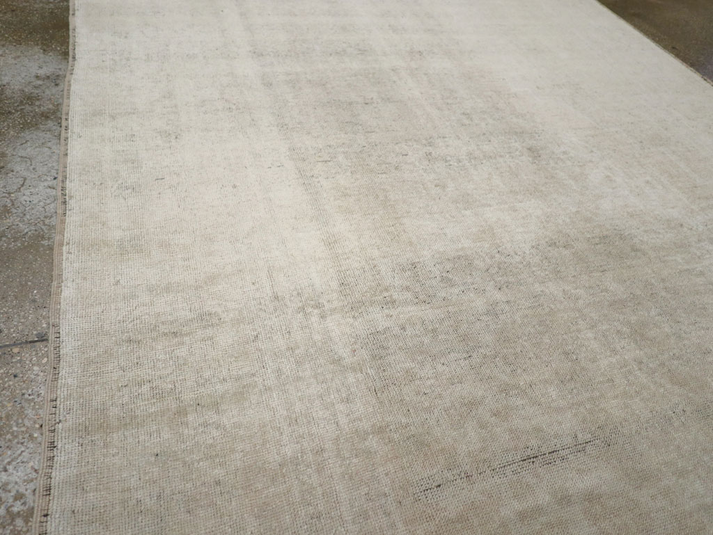 Vintage Turkish Anatolian Gallery Carpet, No.33374 - Gsblank