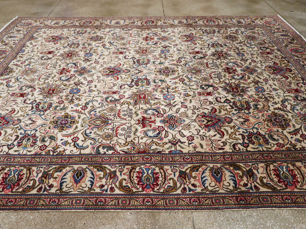 Vintage Persian Tabriz Room Size Carpet, No.33375 - Gsblank