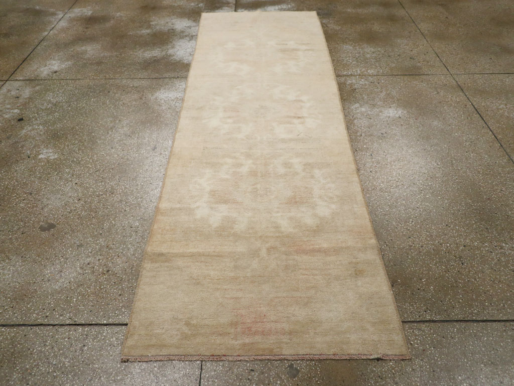 Vintage Turkish Anatolian Runner, No.33383 - Gsblank