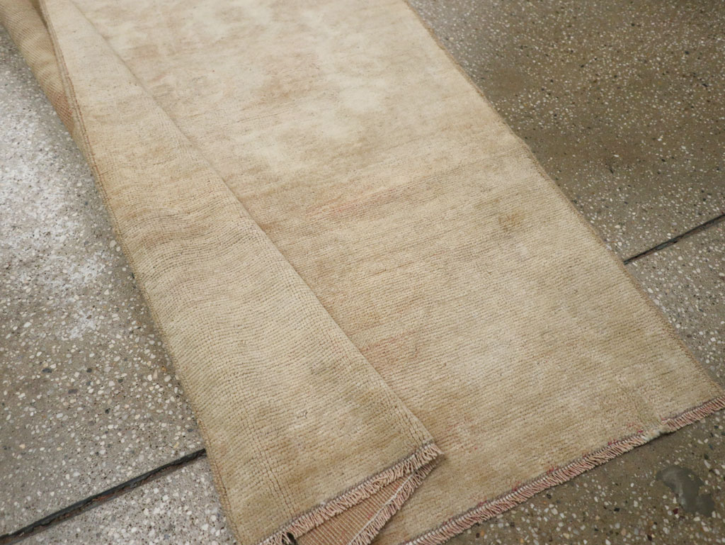 Vintage Turkish Anatolian Runner, No.33383 - Gsblank