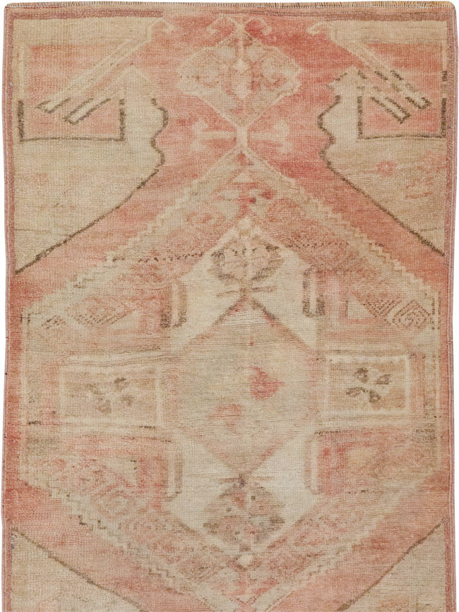 Vintage Turkish Anatolian Runner, No.33384 - Gsblank