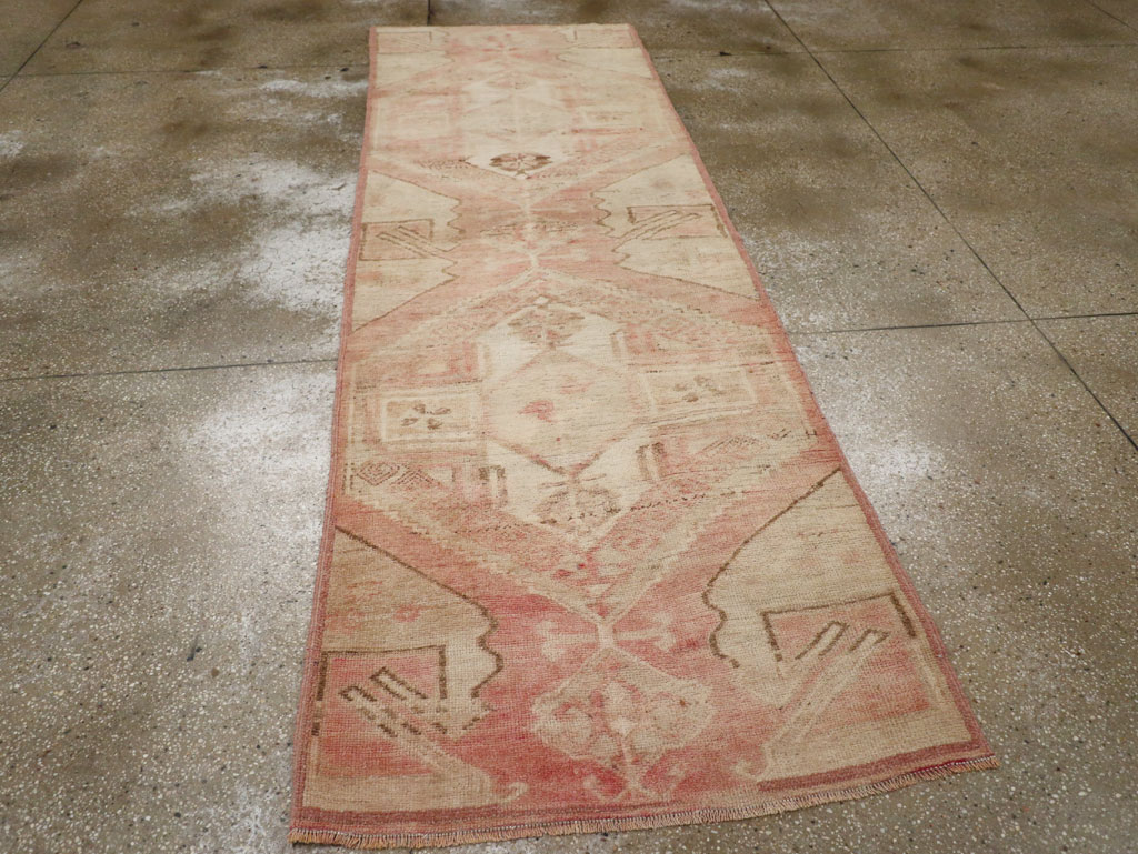 Vintage Turkish Anatolian Runner, No.33384 - Gsblank