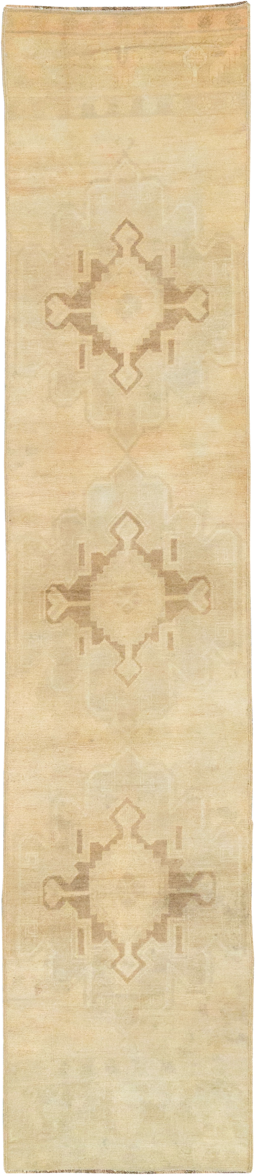 Vintage Turkish Anatolian Runner, No.33385 - Gsblank