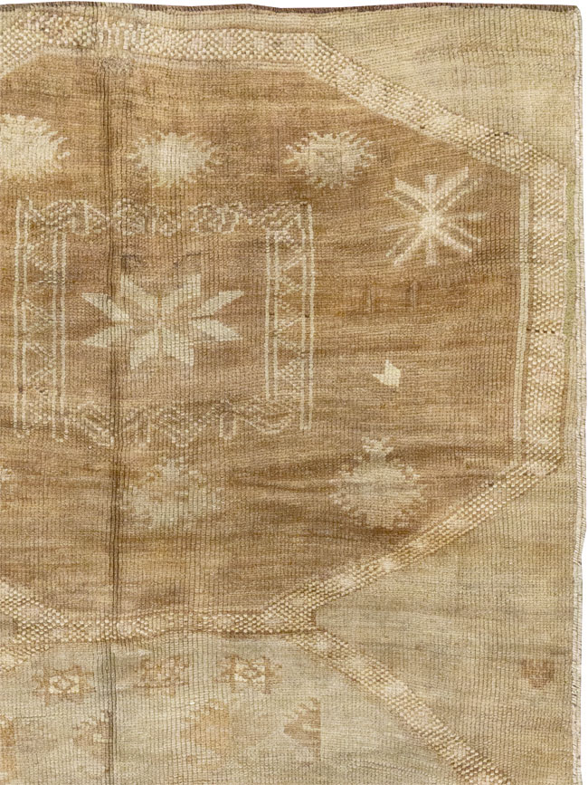 Vintage Turkish Anatolian Wide Gallery Runner, No.33387 - Gsblank