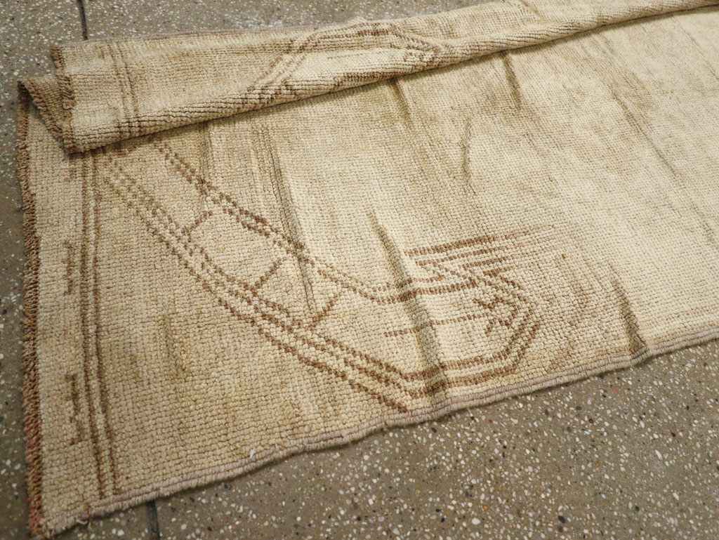 Vintage Turkish Anatolian Runner, No.33388 - Gsblank