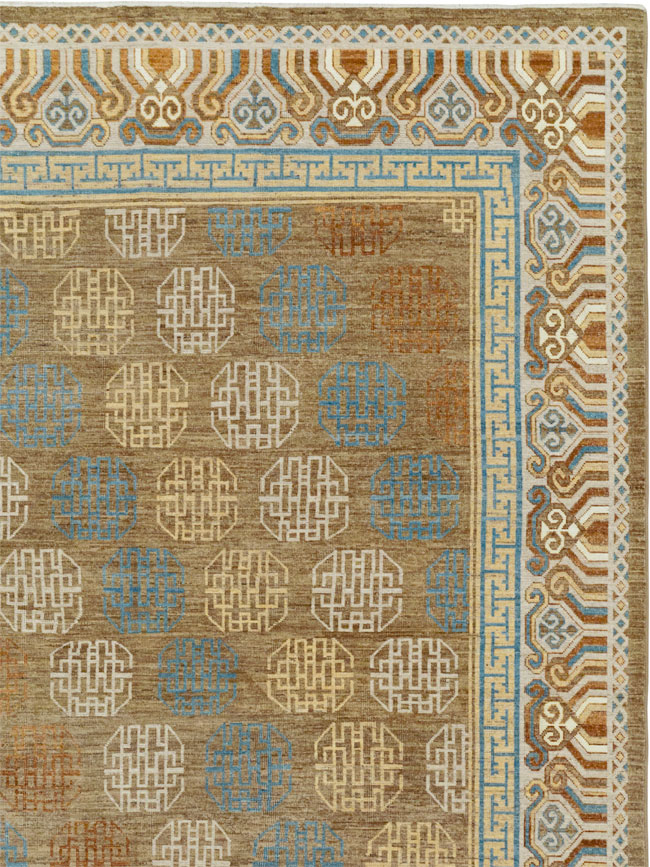 Modern East Turkestan Khotan Room Size Carpet, No.33400 - Gsblank