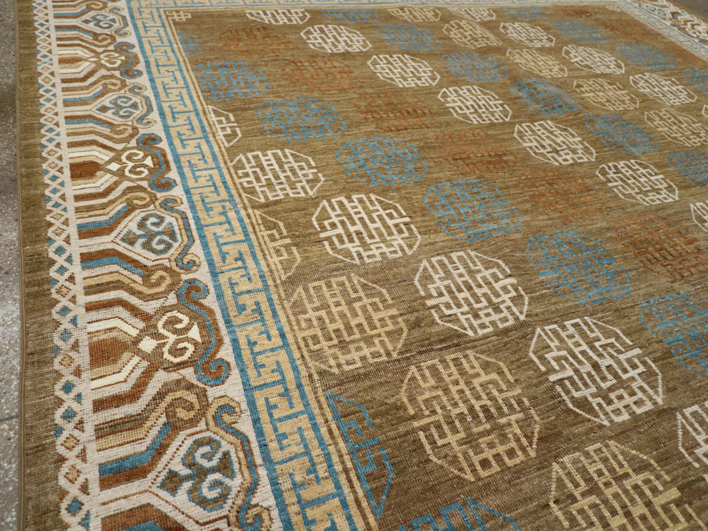 Modern East Turkestan Khotan Room Size Carpet, No.33400 - Gsblank
