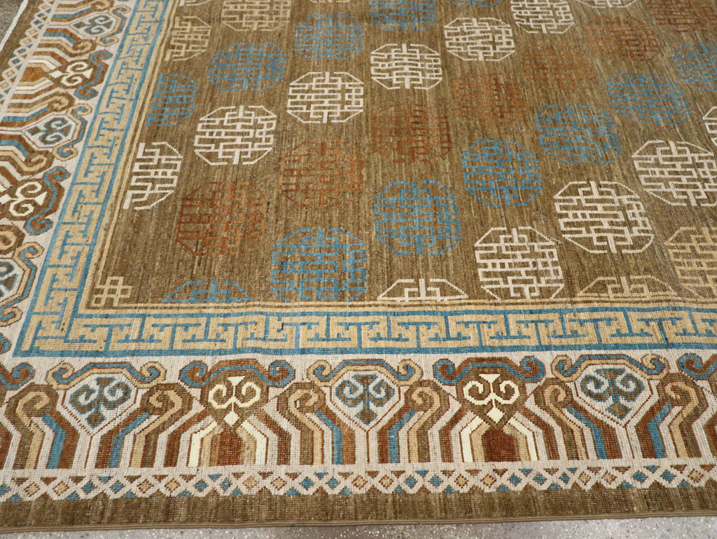 Modern East Turkestan Khotan Room Size Carpet, No.33400 - Gsblank