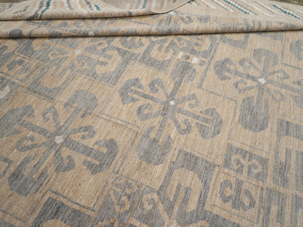 Modern East Turkestan Khotan Oversize Carpet, No.33405 - Gsblank