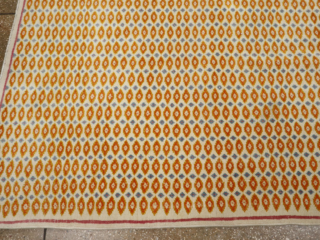 Vintage Persian Kashan Room Size Carpet, No.33419 - Gsblank