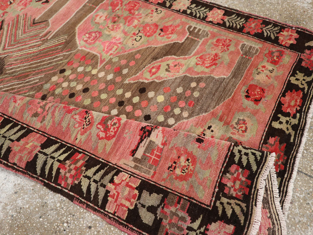 Vintage Caucasian Karabagh Pictorial Accent Rug, No.33421 - Gsblank