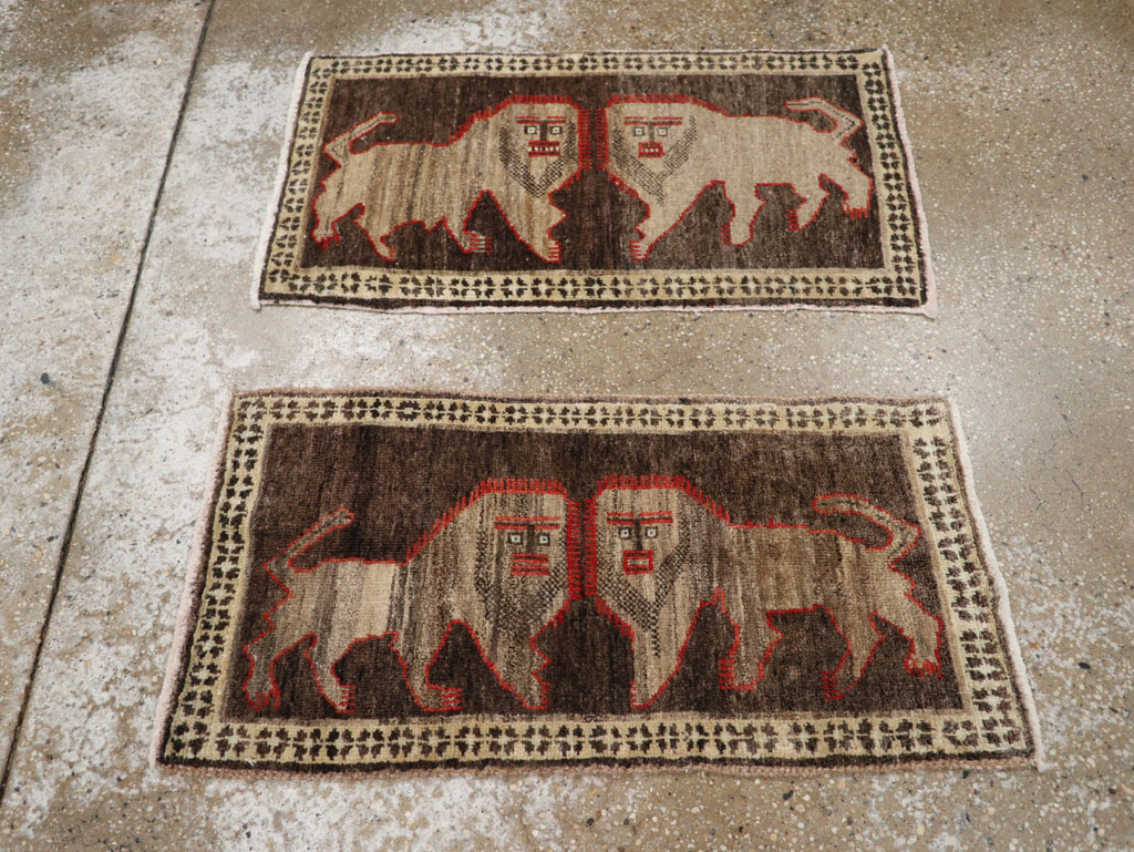Vintage Turkish Anatolian Pictorial Rug (Pair: 1 of 2), No.33430 - Gsblank