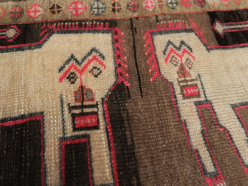 Vintage Turkish Anatolian Pictorial Rug, No.33435 - Gsblank