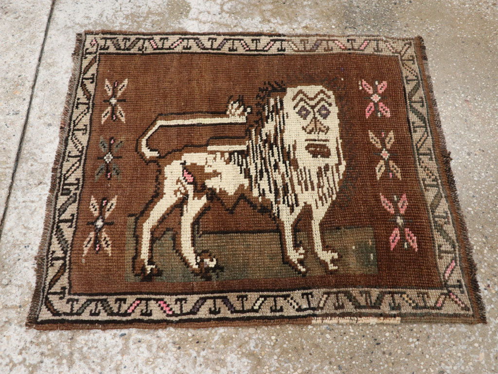 Vintage Turkish Anatolian Pictorial Rug (Pair: 2 of 2), No.33436 - Gsblank