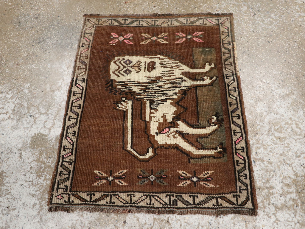 Vintage Turkish Anatolian Pictorial Rug (Pair: 2 of 2), No.33436 - Gsblank