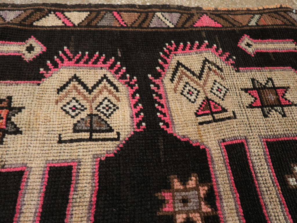 Vintage Turkish Anatolian Pictorial Rug, No.33438 - Gsblank