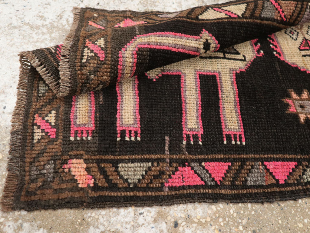 Vintage Turkish Anatolian Pictorial Rug, No.33438 - Gsblank