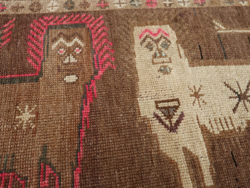 Vintage Turkish Anatolian Pictorial Rug, No.33442 - Gsblank