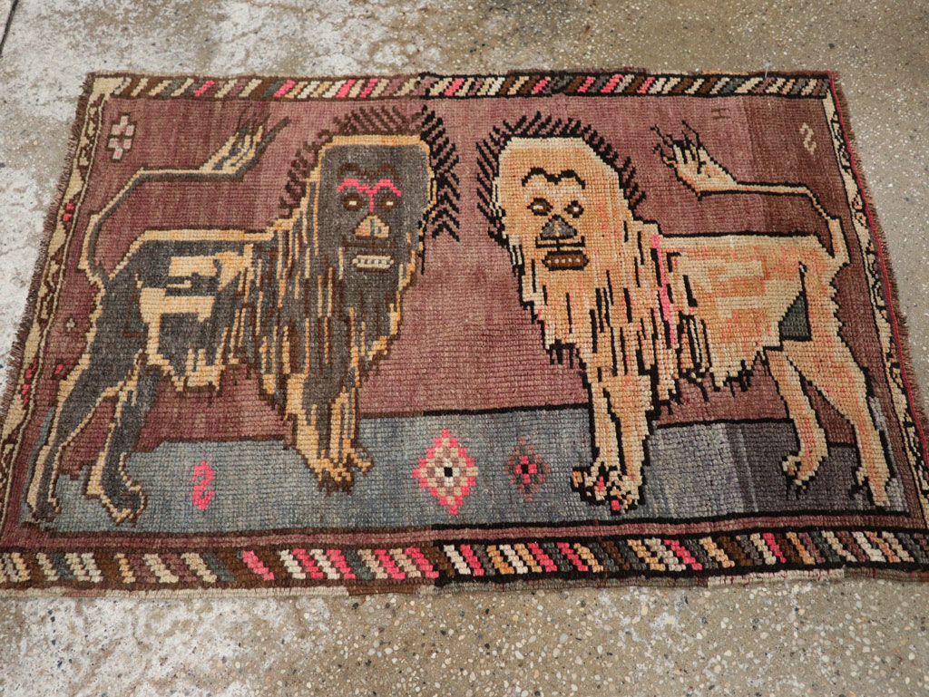 Vintage Turkish Anatolian Pictorial Rug, No.33445 - Gsblank
