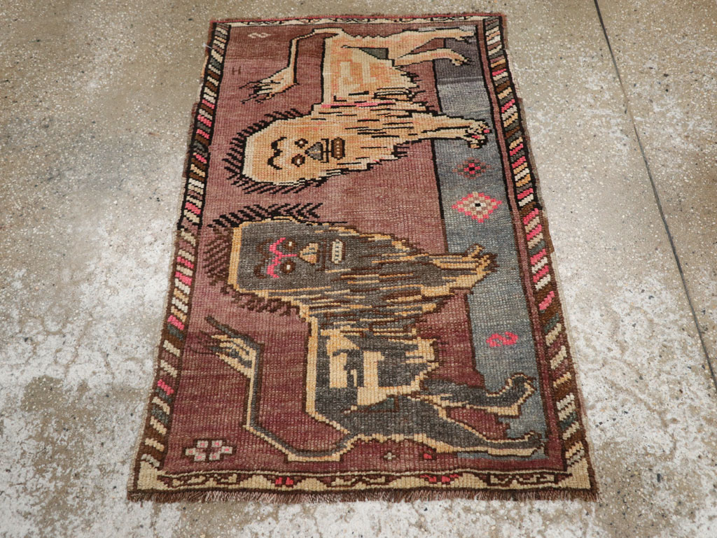 Vintage Turkish Anatolian Pictorial Rug, No.33445 - Gsblank