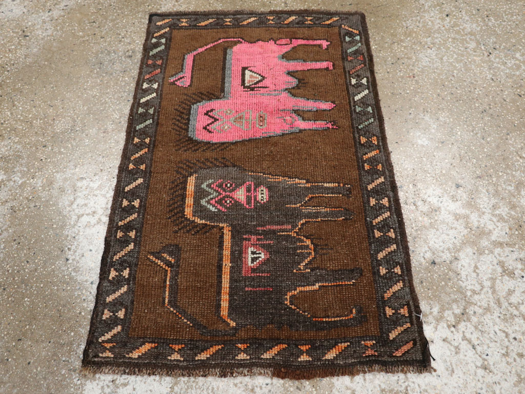 Vintage Turkish Anatolian Pictorial Rug, No.33446 - Gsblank