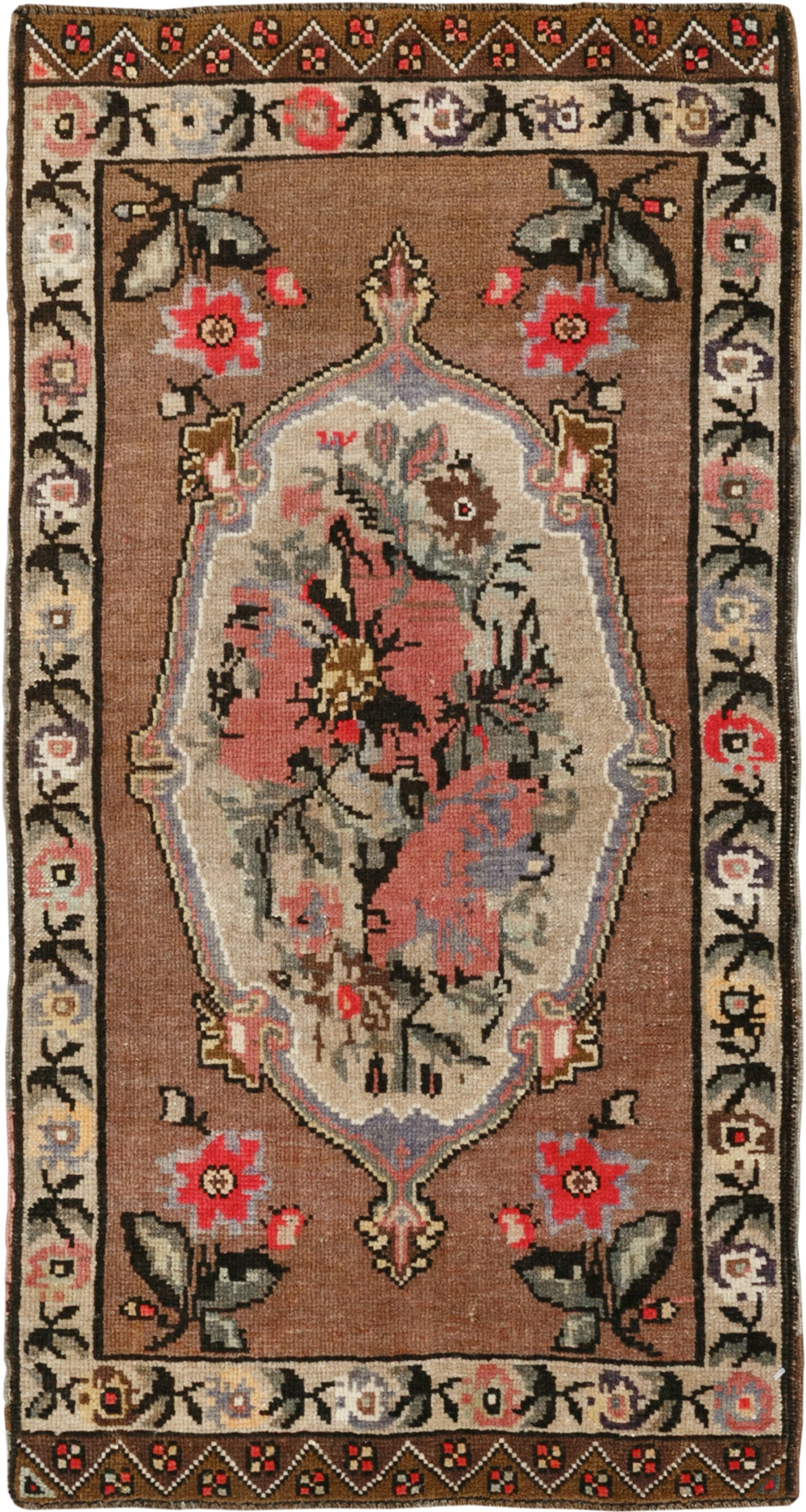 Vintage Turkish Anatolian Throw Rug, No.33456 - Gsblank