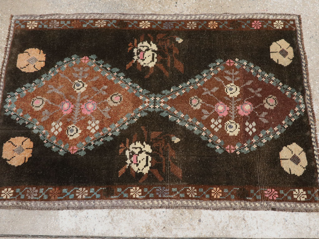 Vintage Turkish Anatolian Throw Rug, No.33457 - Gsblank