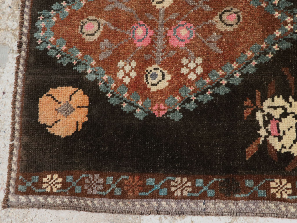 Vintage Turkish Anatolian Throw Rug, No.33457 - Gsblank