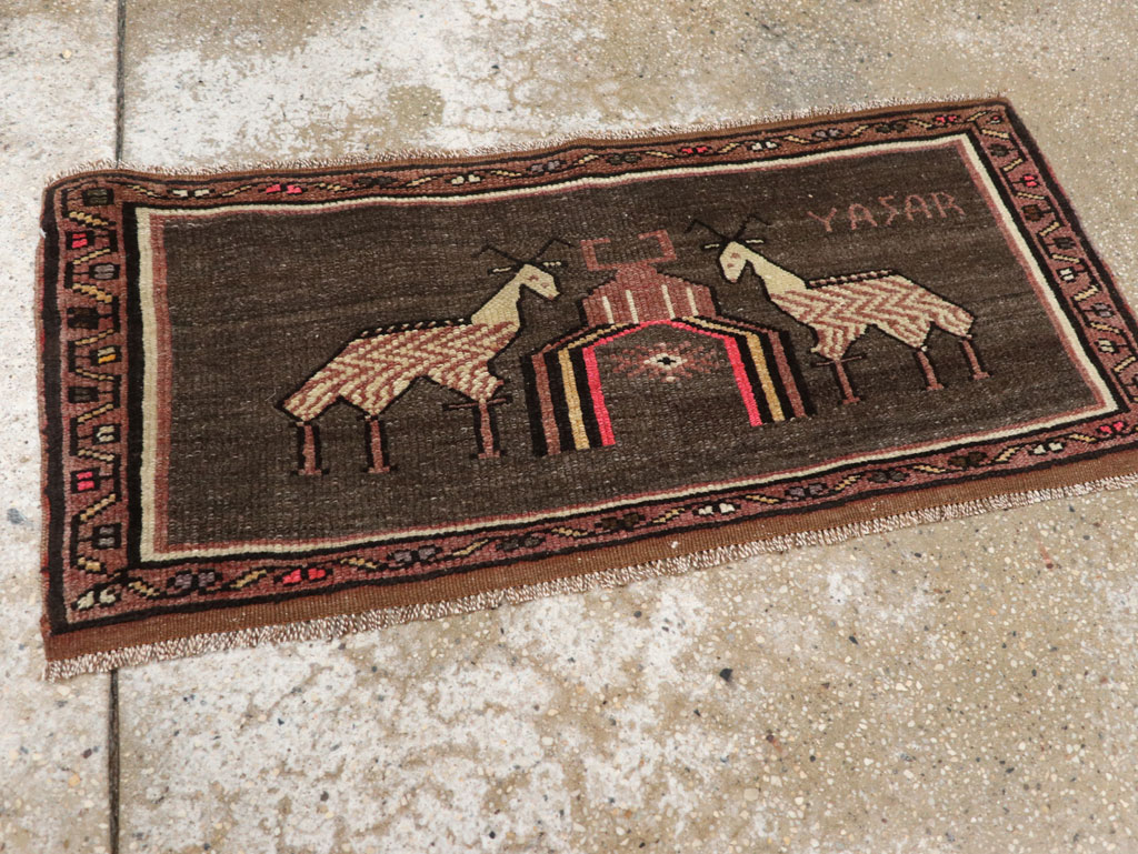 Vintage Turkish Anatolian Pictorial Rug (Pair: 2 of 2), No.33459 - Gsblank