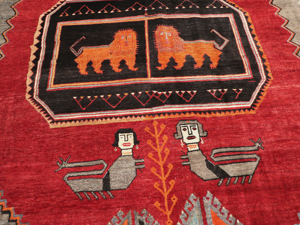 Vintage Turkish Anatolian Pictorial Room Size Carpet, No.33460 - Gsblank