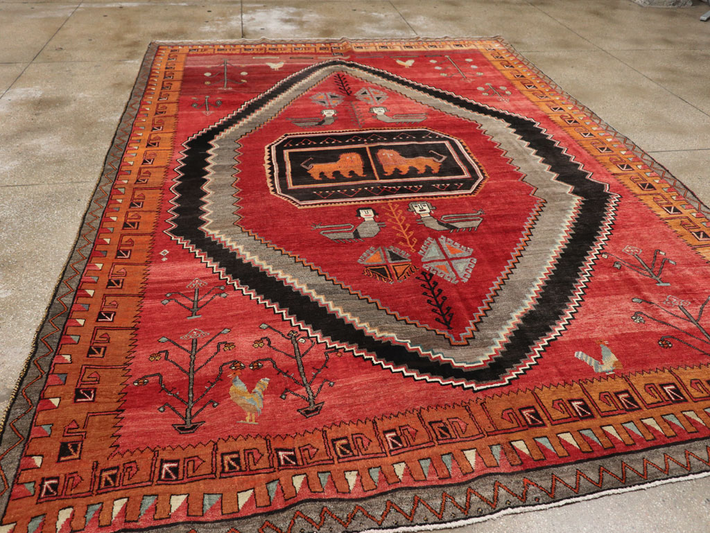 Vintage Turkish Anatolian Pictorial Room Size Carpet, No.33460 - Gsblank
