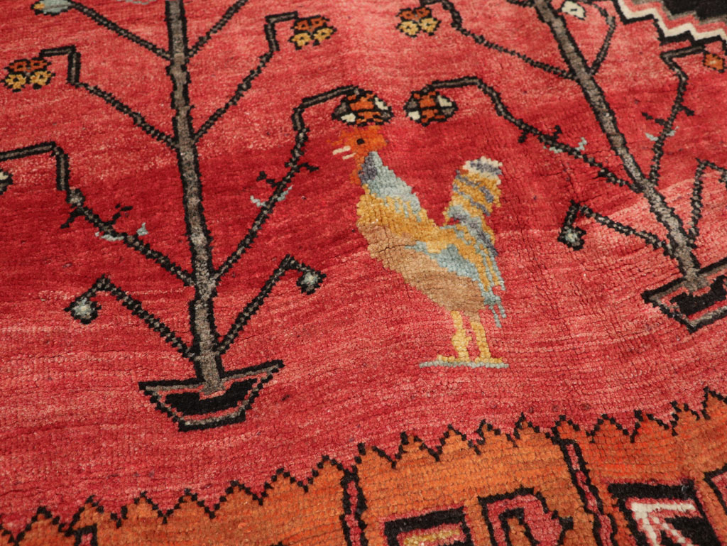 Vintage Turkish Anatolian Pictorial Room Size Carpet, No.33460 - Gsblank