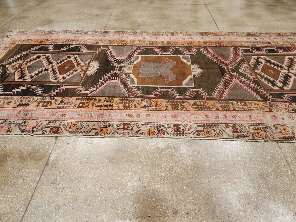 Vintage Turkish Anatolian Wide Gallery Runner, No.33463 - Gsblank
