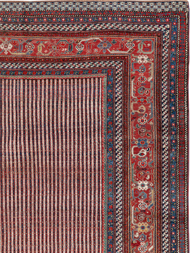 Antique Persian Qashqai Accent Carpet, No.33469 - Gsblank