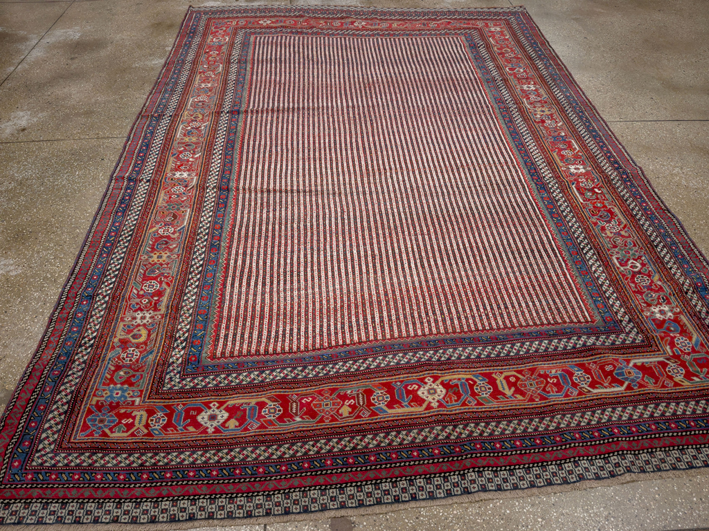 Antique Persian Qashqai Accent Carpet, No.33469 - Gsblank