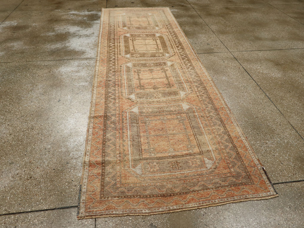 Vintage Turkish Anatolian Runner, No.33473 - Gsblank