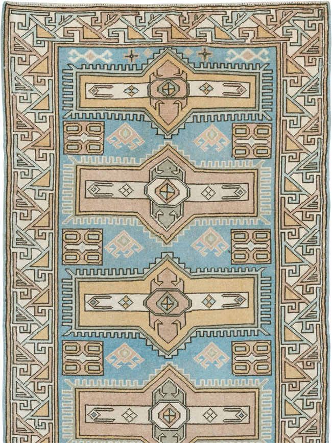 Vintage Turkish Anatolian Runner, No.33474 - Gsblank