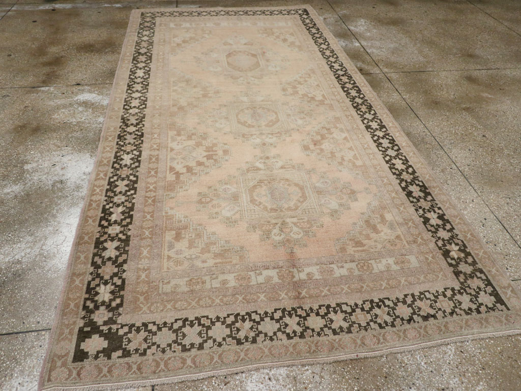 Vintage Turkish Anatolian Wide Gallery Runner, No.33479 - Gsblank