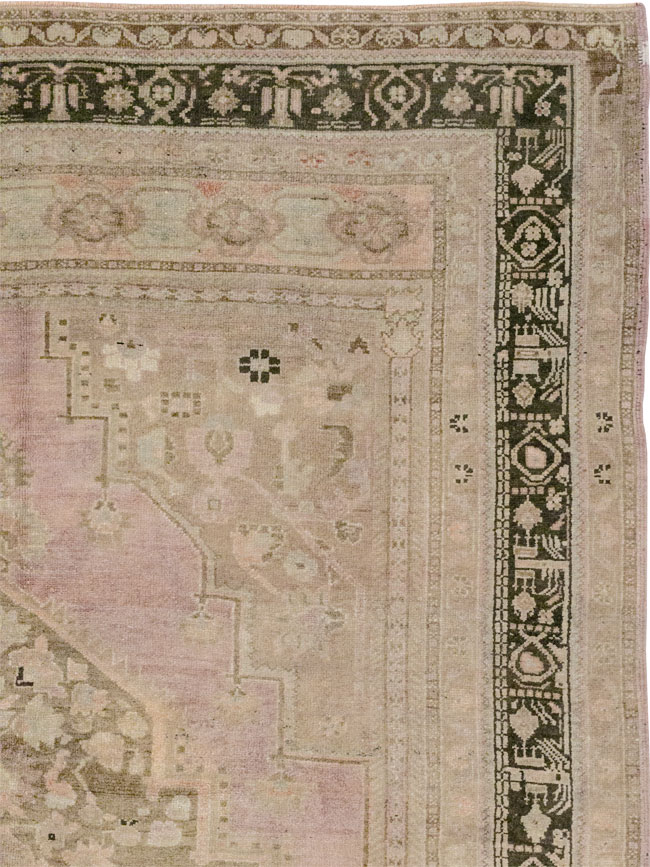Vintage Turkish Anatolian Small Room Size Carpet, No.33480 - Gsblank