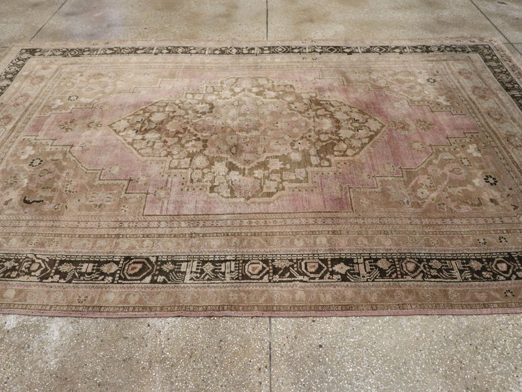 Vintage Turkish Anatolian Small Room Size Carpet, No.33480 - Gsblank