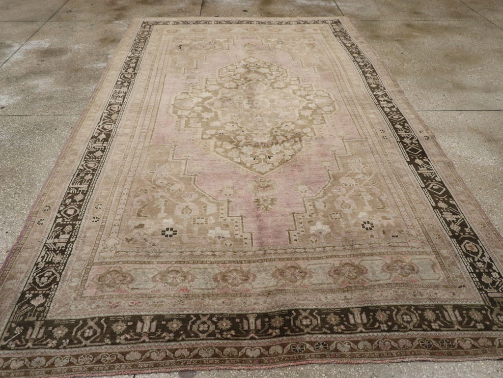 Vintage Turkish Anatolian Small Room Size Carpet, No.33480 - Gsblank