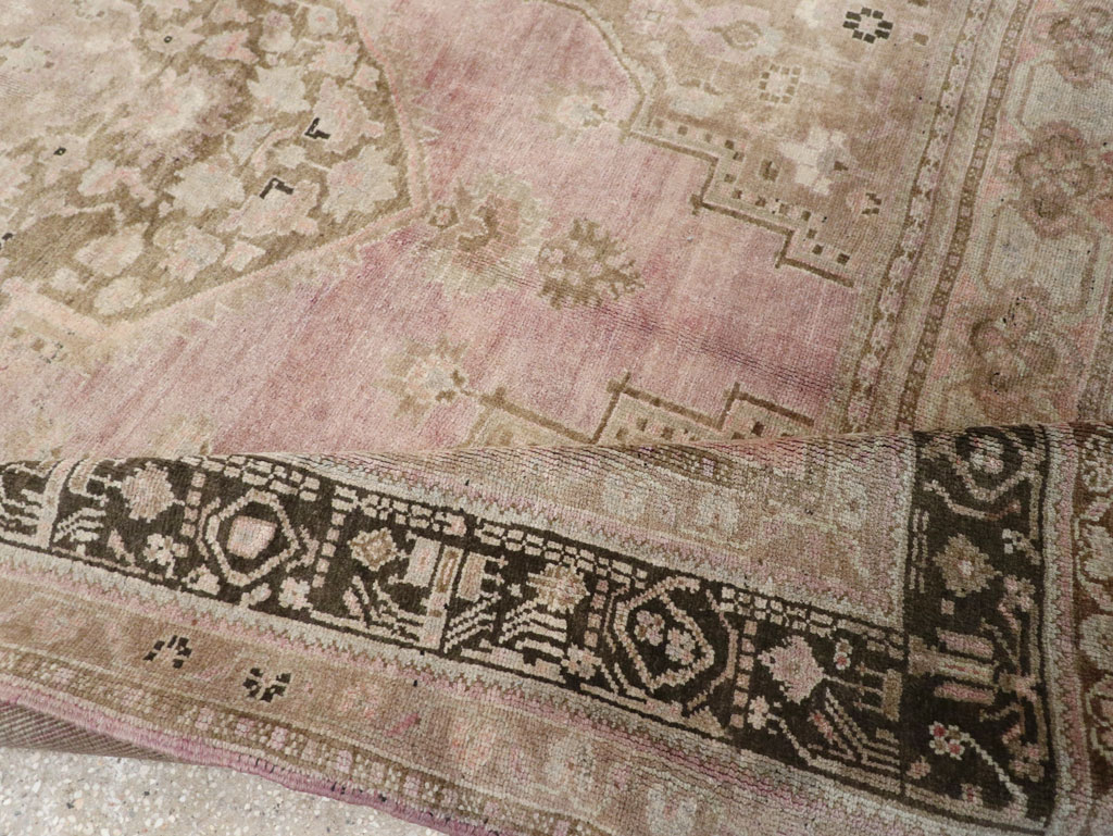 Vintage Turkish Anatolian Small Room Size Carpet, No.33480 - Gsblank