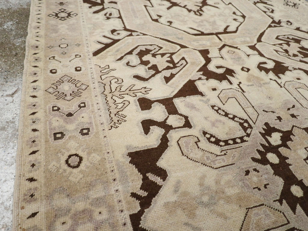Vintage Turkish Anatolian Gallery Rug, No.33481 - Gsblank