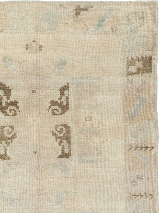 Vintage Turkish Anatolian Wide Gallery Runner, No.33484 - Gsblank