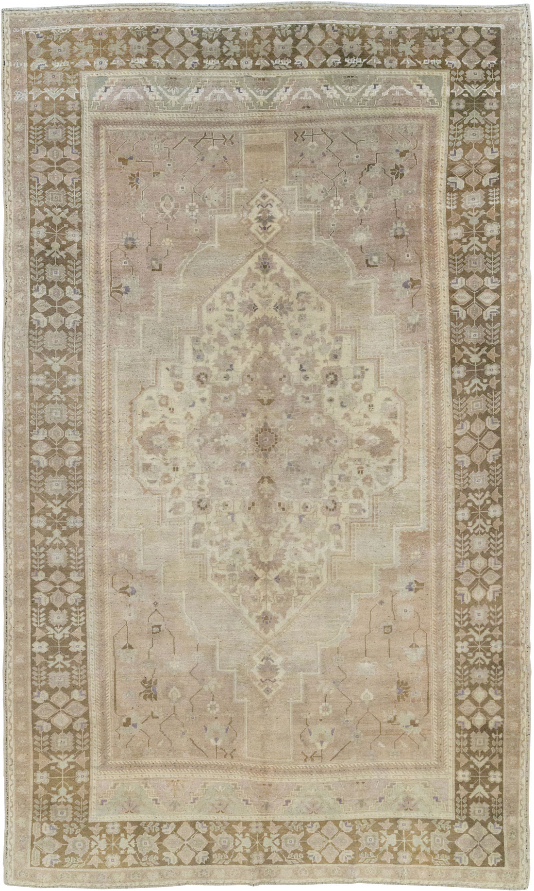 Vintage Turkish Anatolian Gallery Carpet, No.33485 - Gsblank