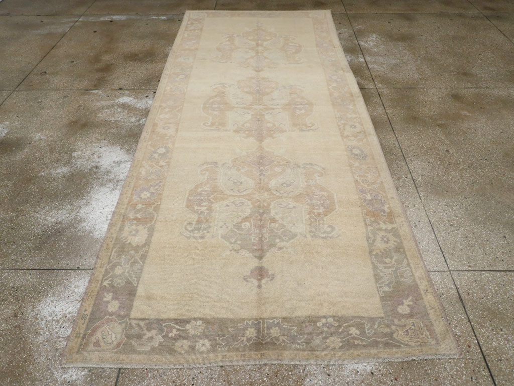 Vintage Turkish Anatolian Wide Gallery Runner, No.33486 - Gsblank