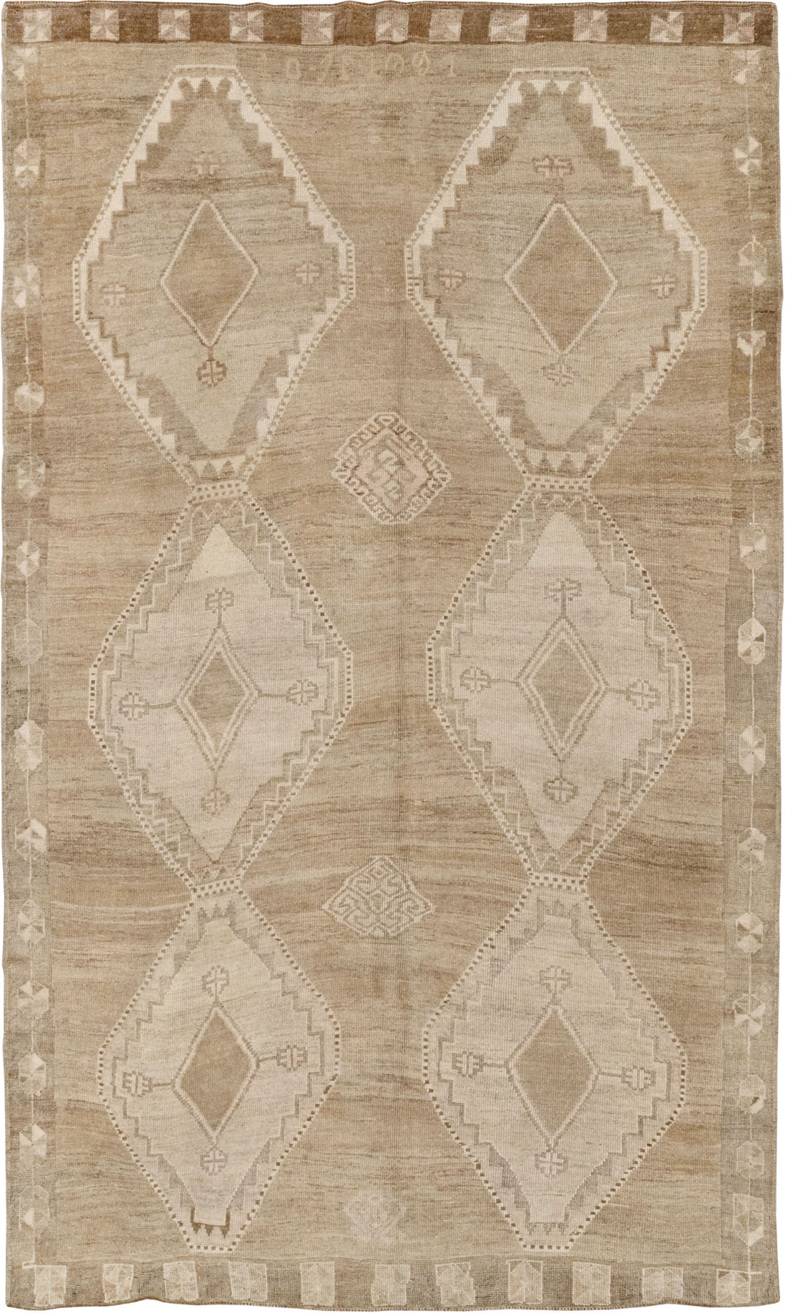 Vintage Turkish Anatolian Gallery Carpet, No.33493 - Gsblank