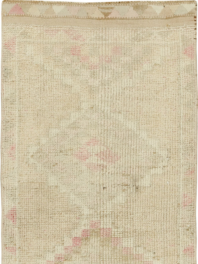 Vintage Turkish Anatolian Runner, No.33575 - Gsblank