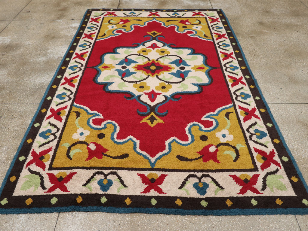 Vintage European Accent Rug, No.33579 - Gsblank