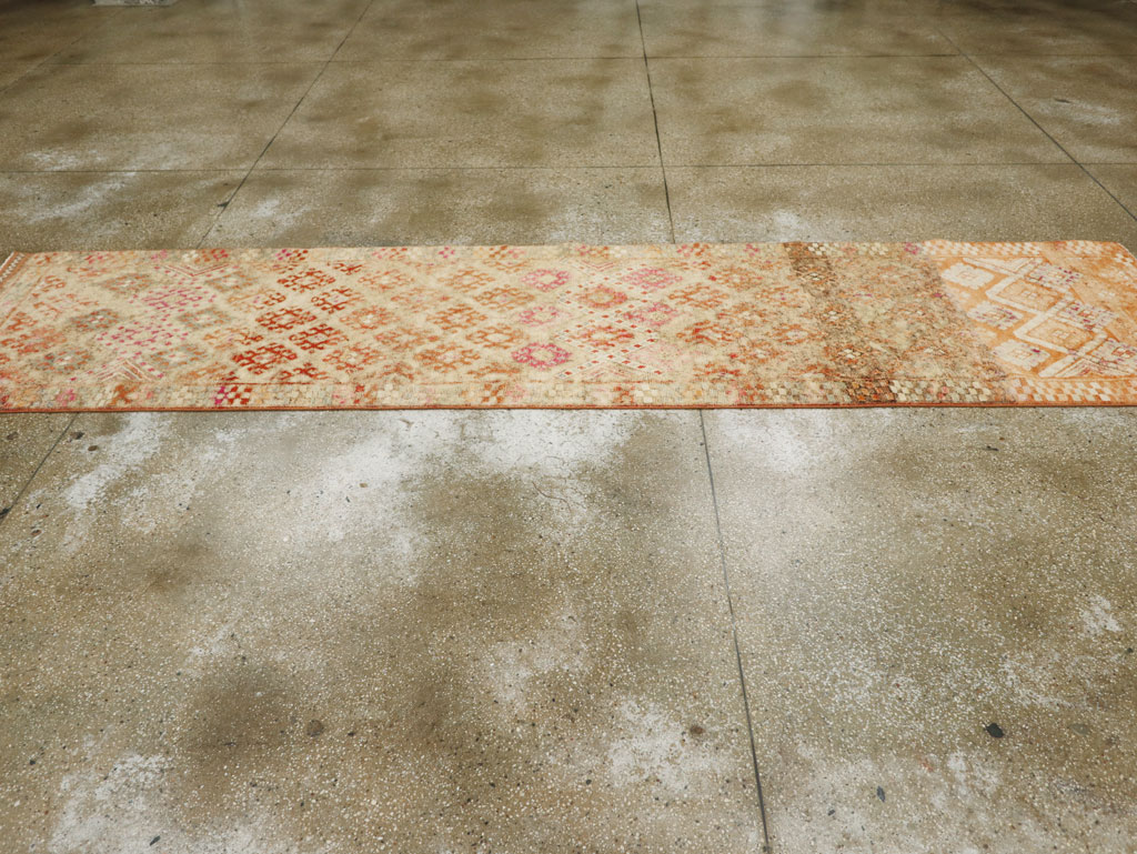 Vintage Turkish Anatolian Runner, No.33585 - Gsblank